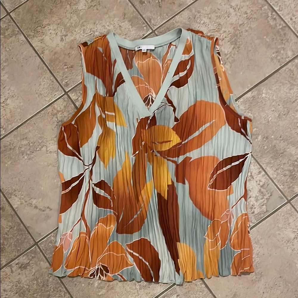 Sleeveless Pleated V-Neck Floral Top in Sage & Rust - , Women Tops